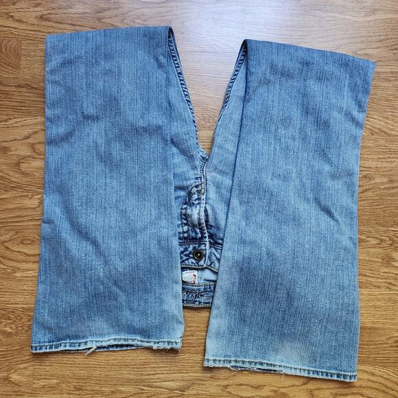 Silver Jeans Womens Size 31x33 Frances Distressed Patched Light Blue Low Rise - Picture 8 of 12